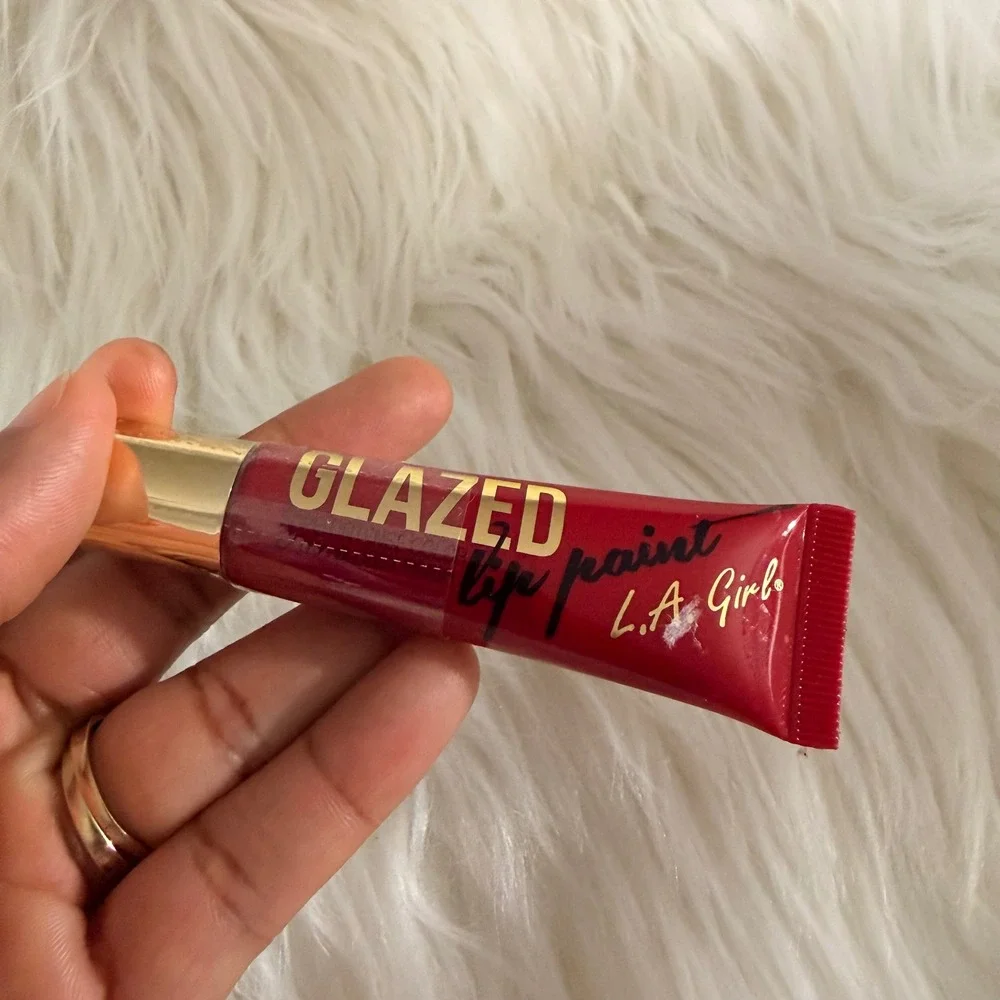 L.A. Girl Glazed Lip Paint Women 0.4oz Pin-Up Red New Glossy Liquid Lipstick GL